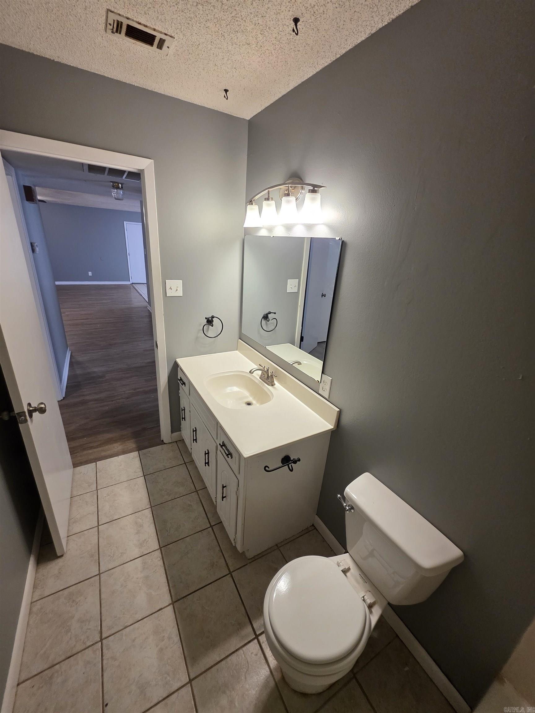 Bell Aire - Residential Lease