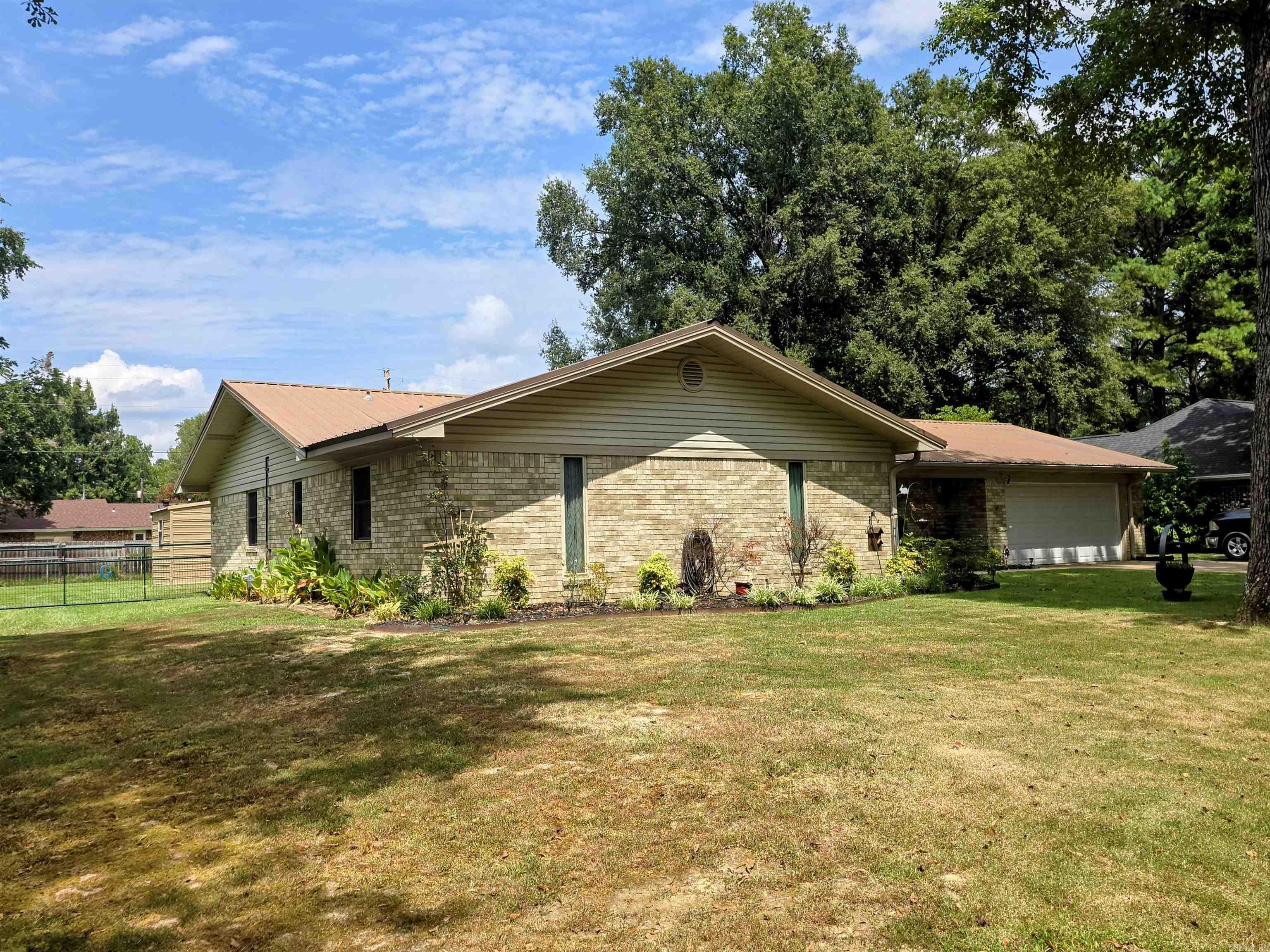 CLOVERDALE ADD (SEARCY) - Residential