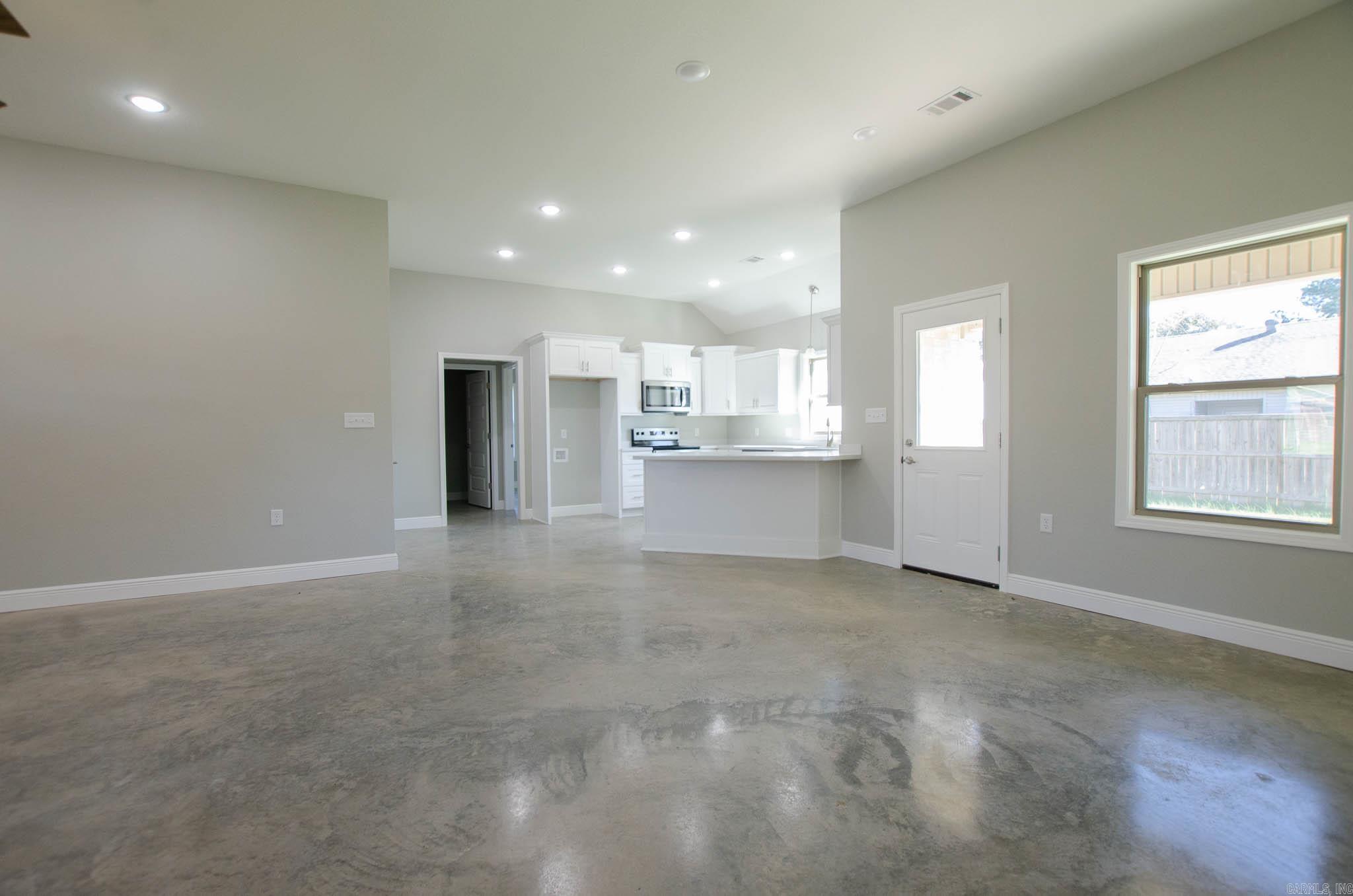 Qualls - Residential