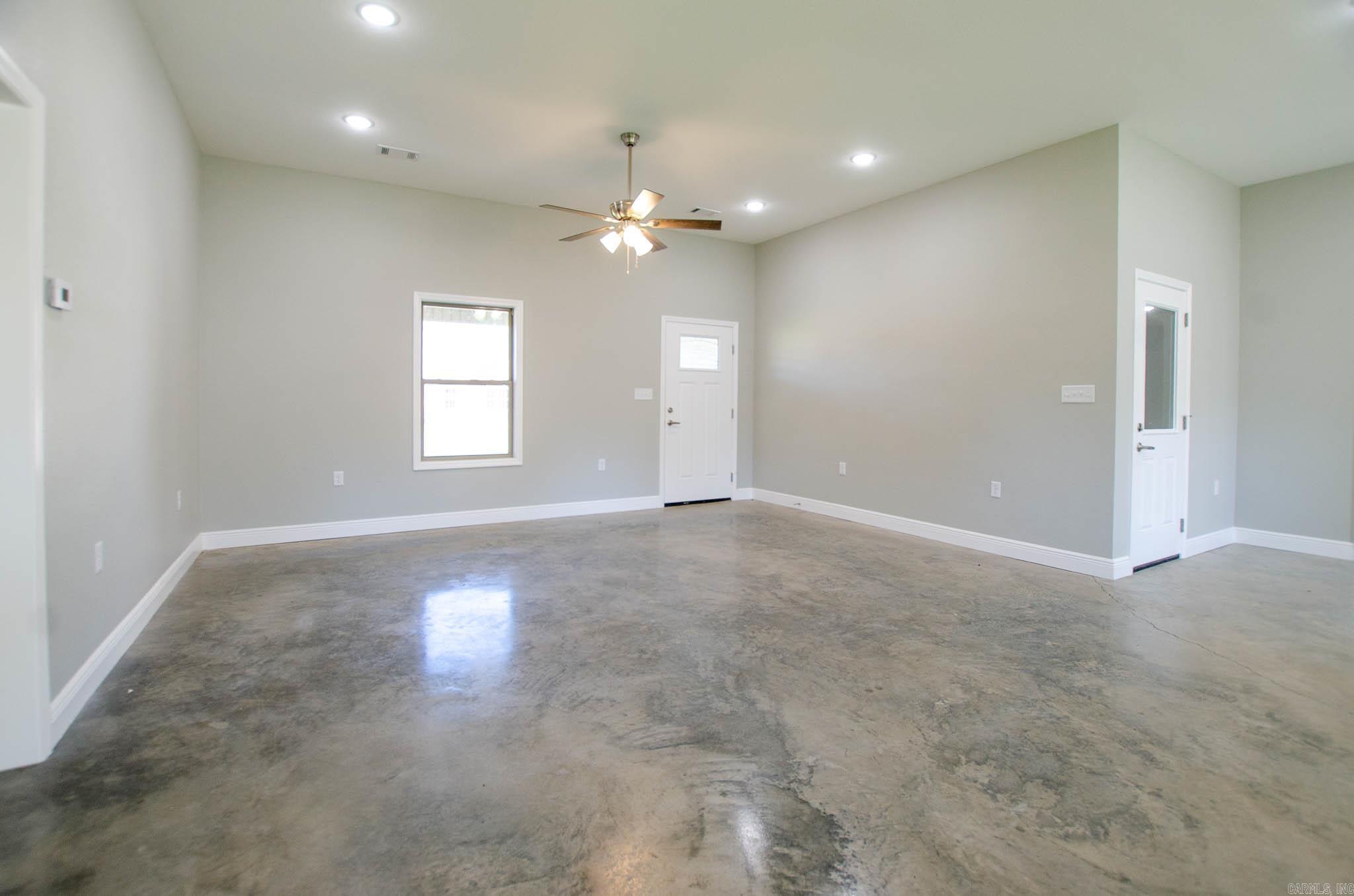 Qualls - Residential