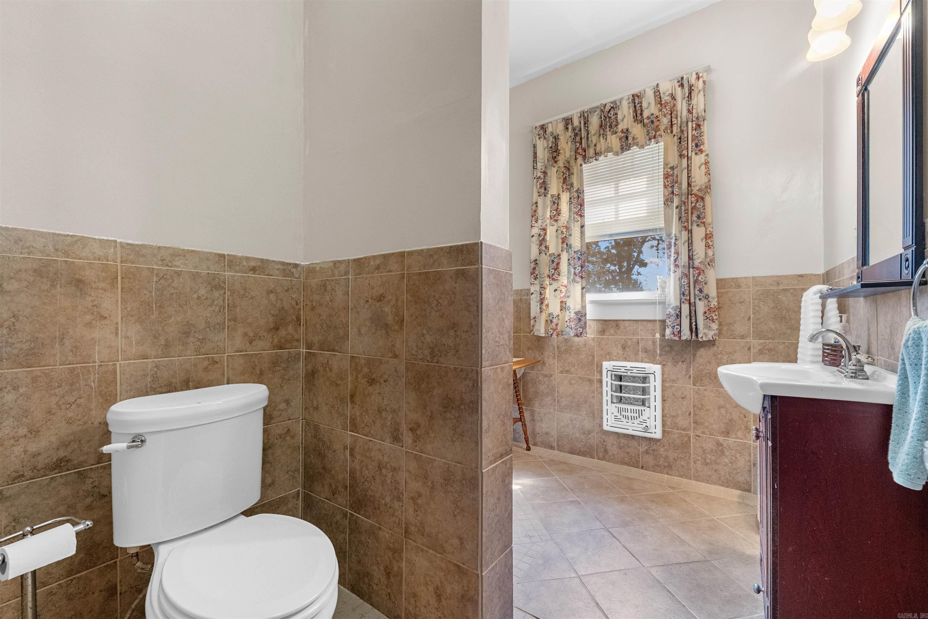 DISMUKES ADDN - Residential