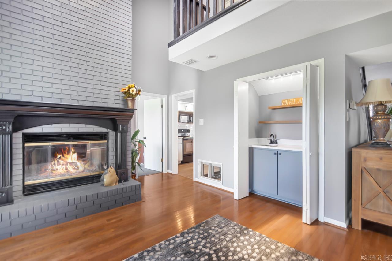 NINTH FAIRWAY TO GOLF CRS VIL - Residential