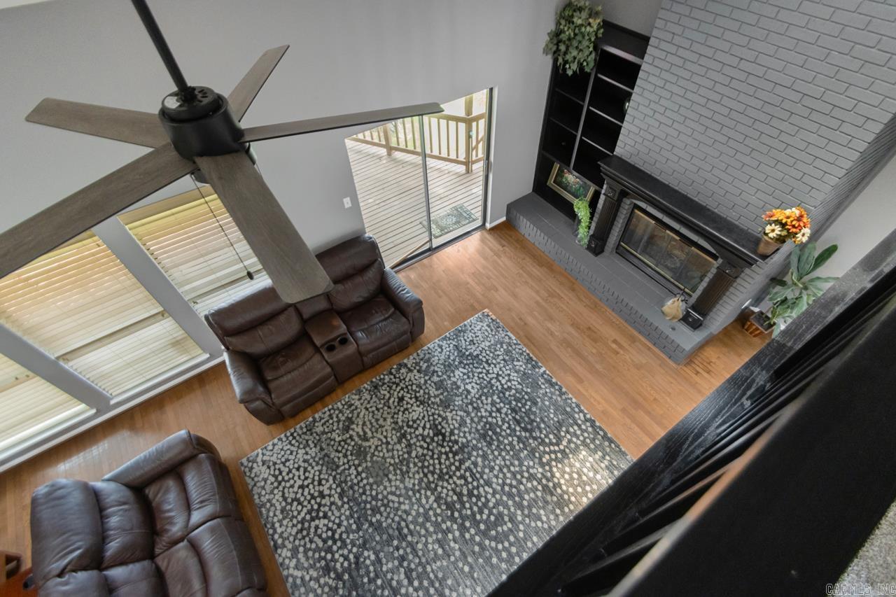 NINTH FAIRWAY TO GOLF CRS VIL - Residential