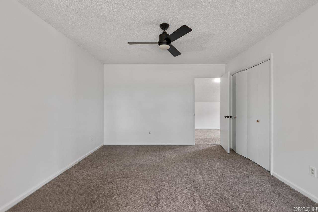 NINTH FAIRWAY TO GOLF CRS VIL - Residential