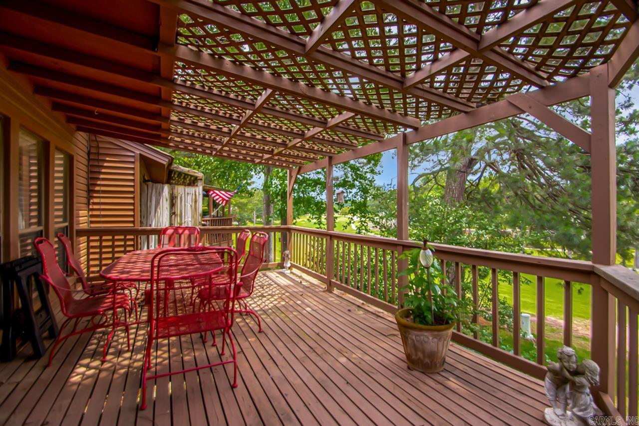 NINTH FAIRWAY TO GOLF CRS VIL - Residential