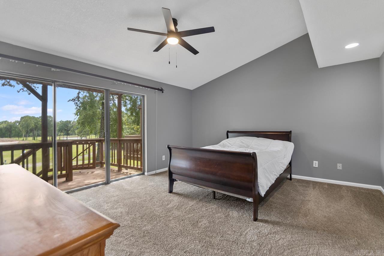 NINTH FAIRWAY TO GOLF CRS VIL - Residential