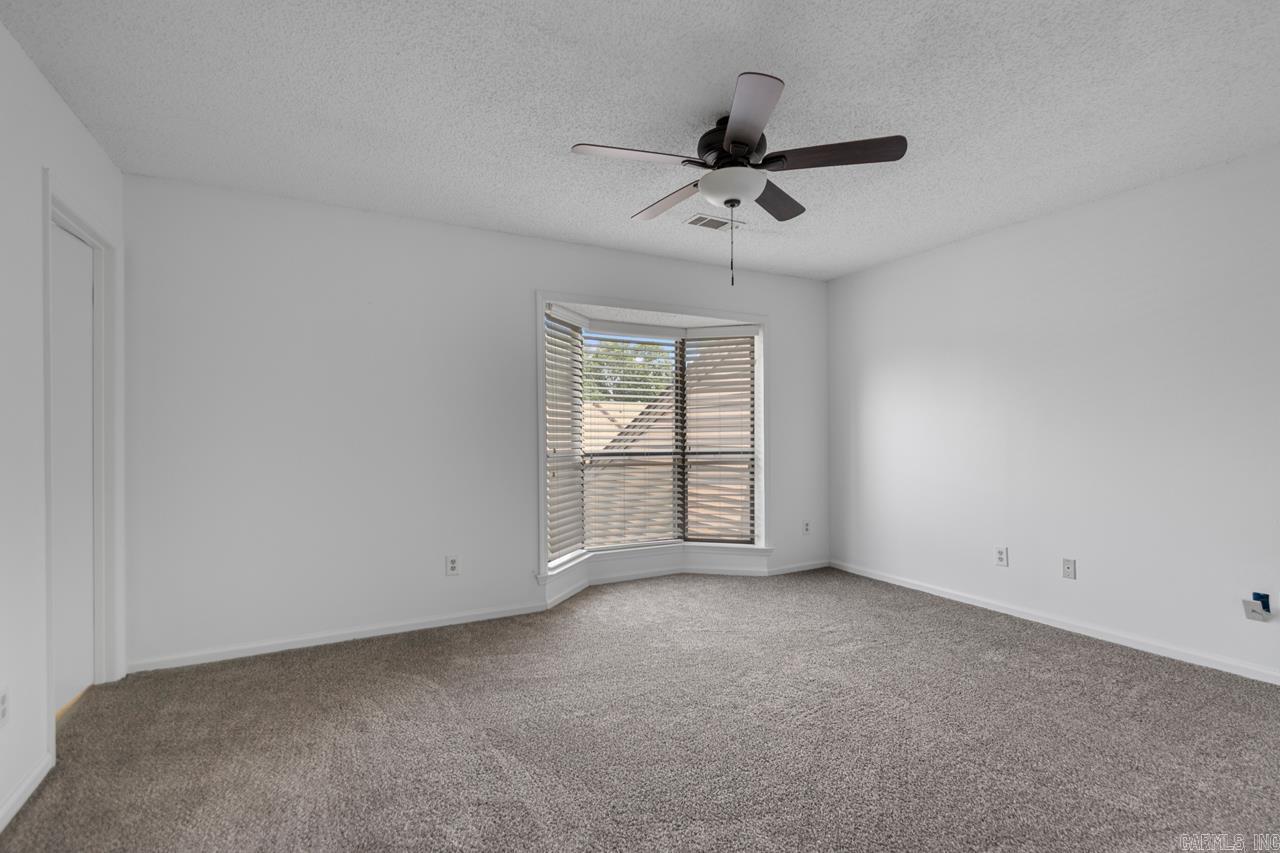 NINTH FAIRWAY TO GOLF CRS VIL - Residential