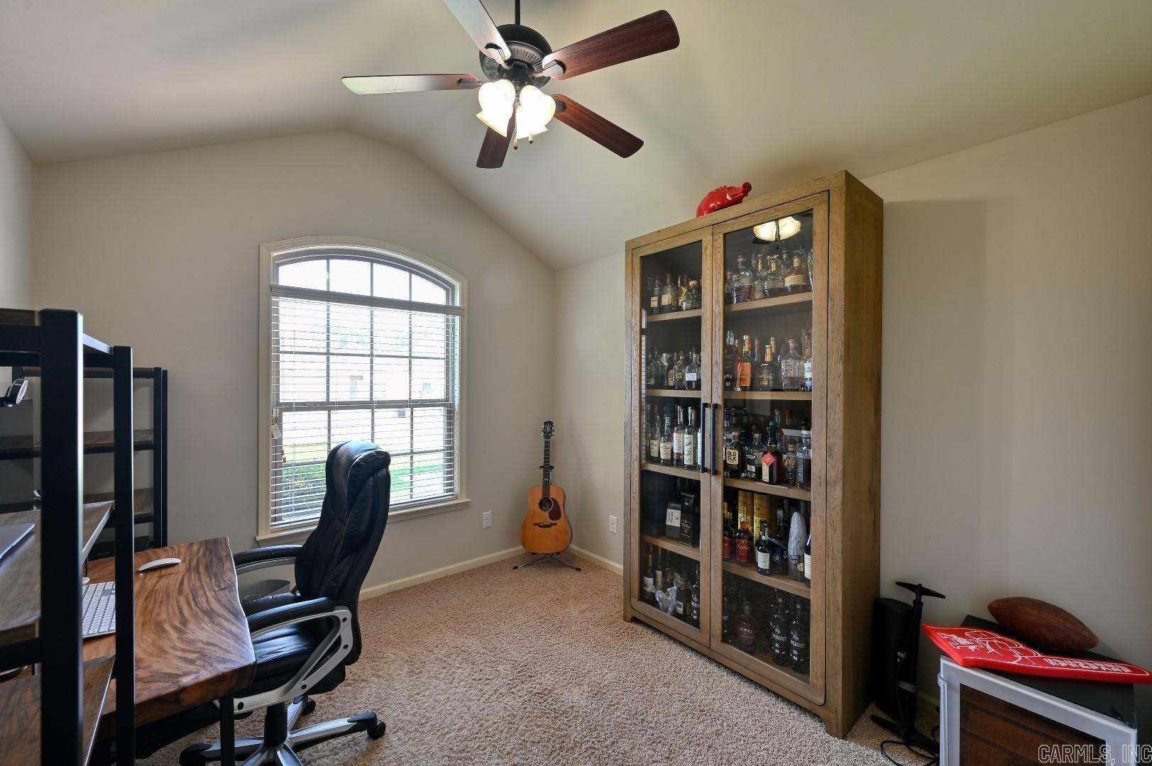 KINGS CROSSING - Residential