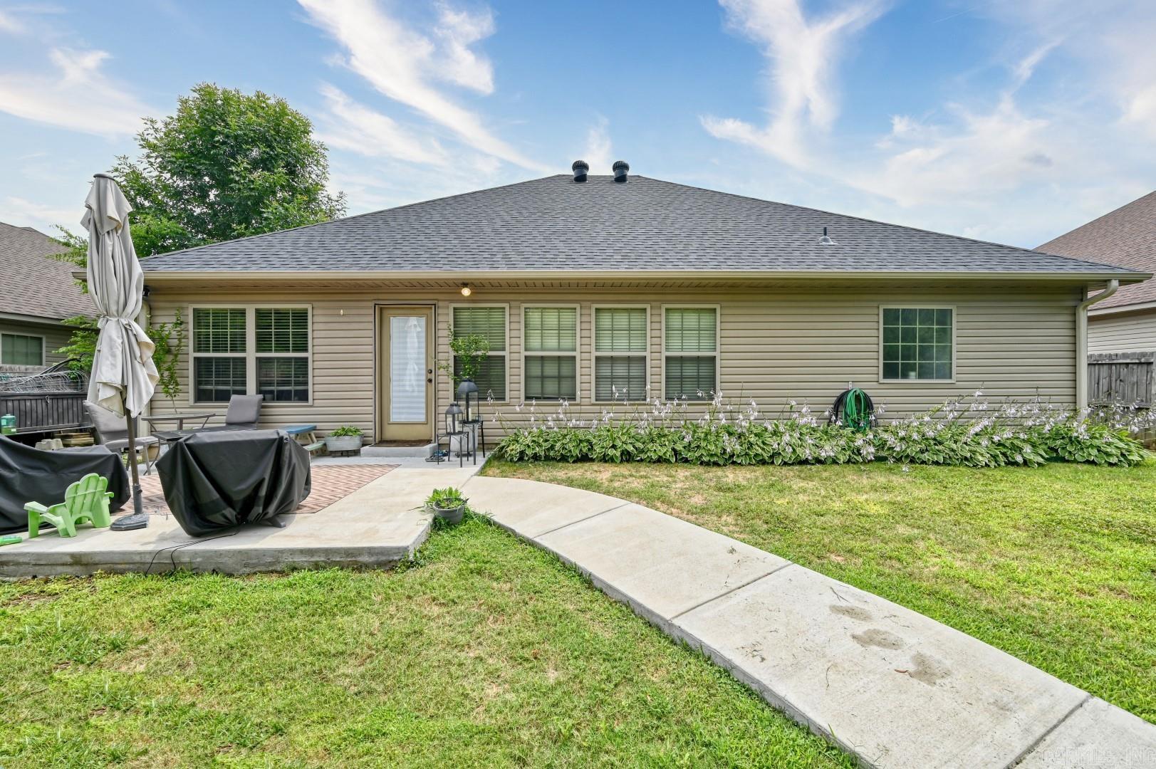 KINGS CROSSING - Residential