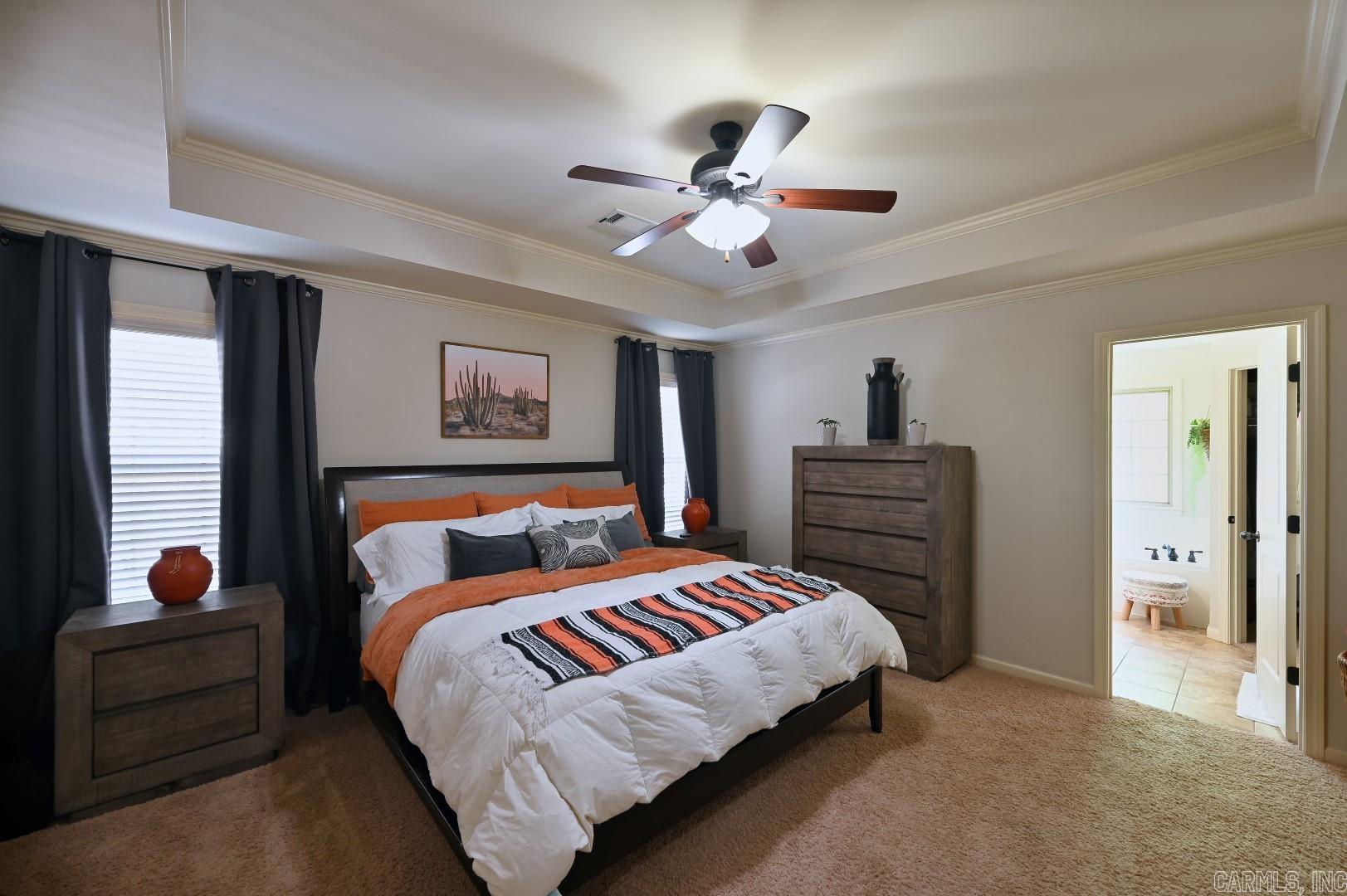 KINGS CROSSING - Residential