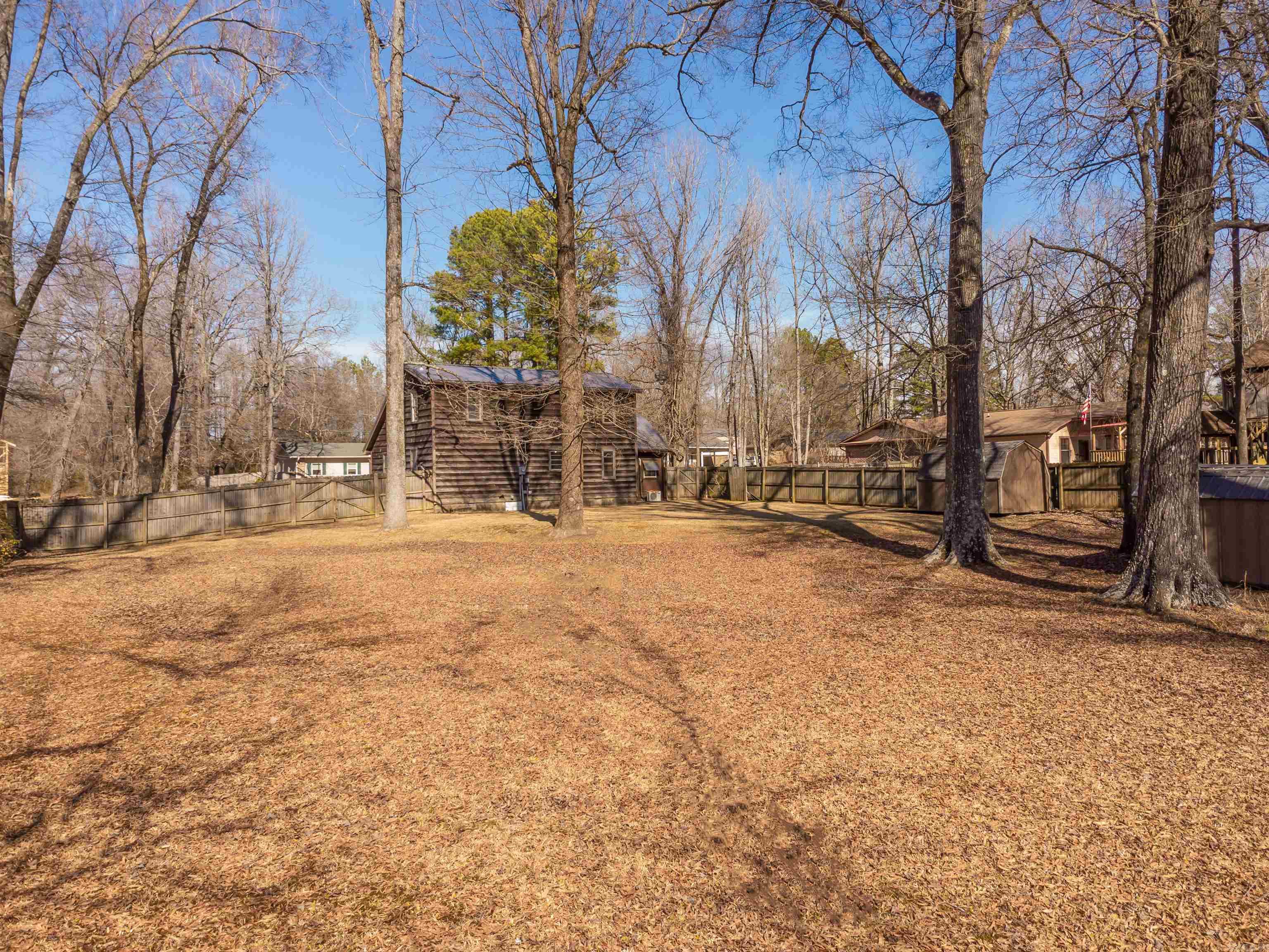 BROOKWOOD - Residential