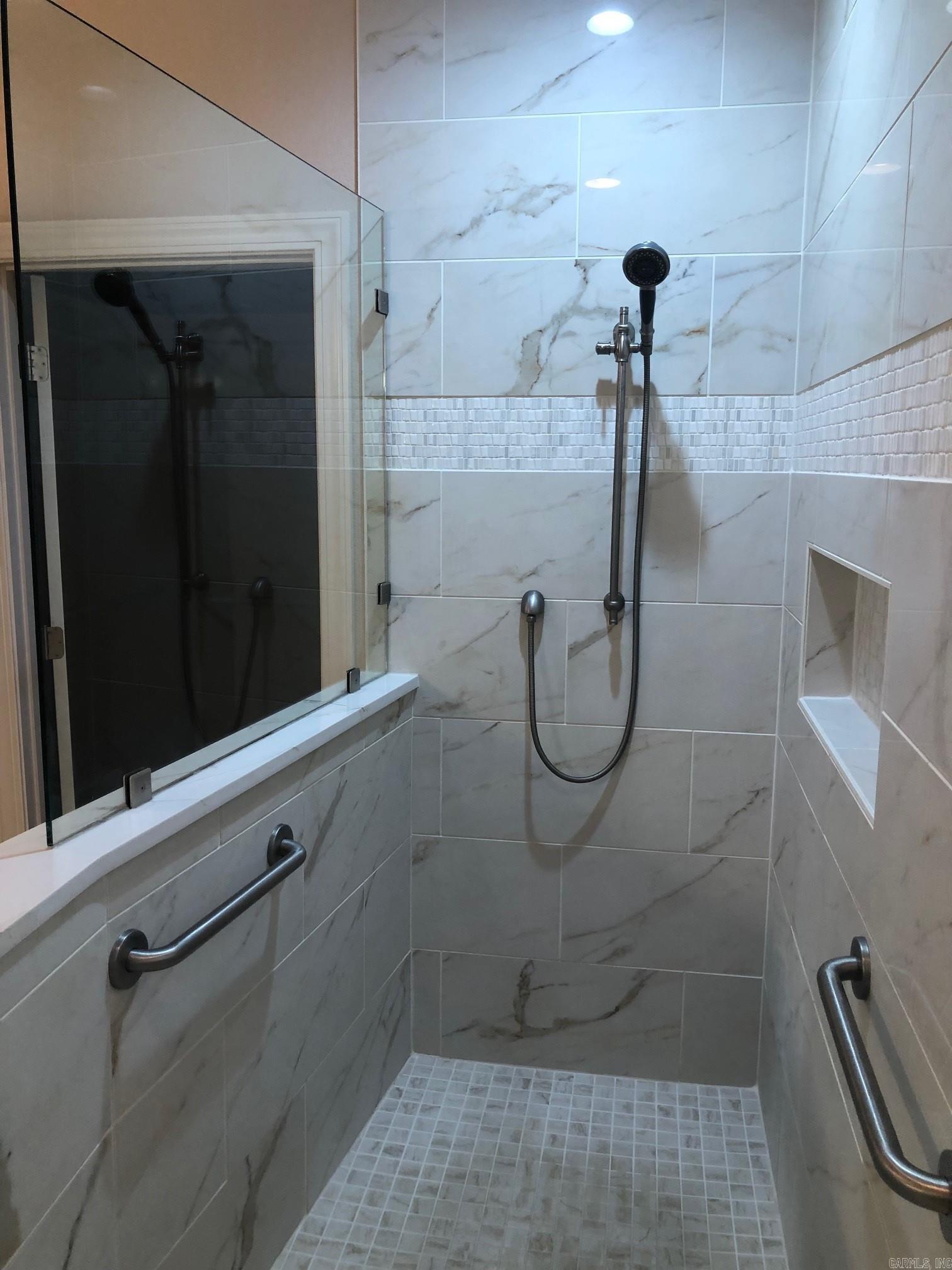 LADERA - Residential