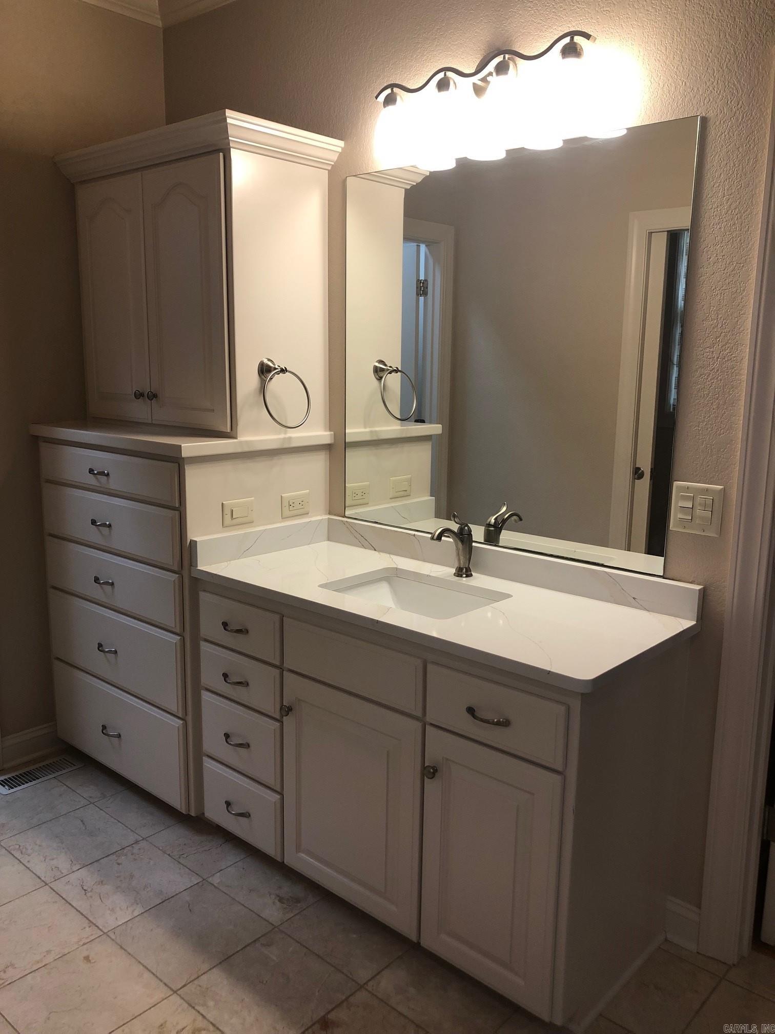 LADERA - Residential