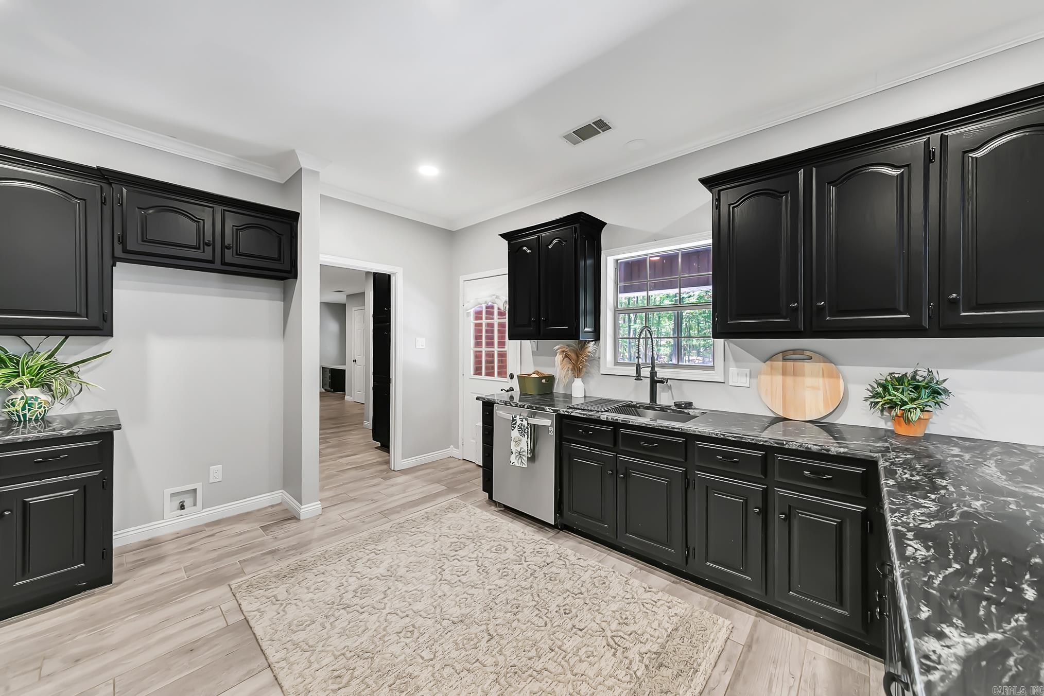 WINDSONG ESTATES - Residential