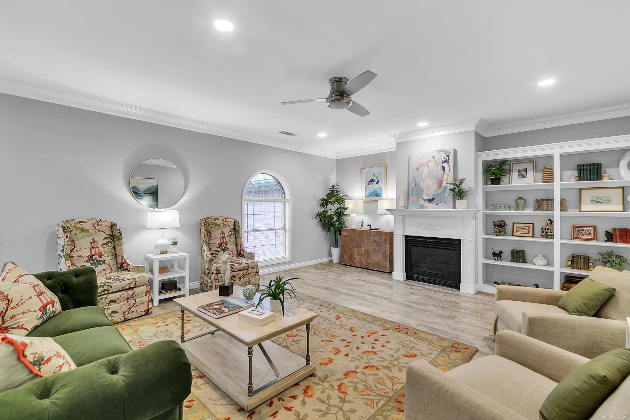 WINDSONG ESTATES - Residential