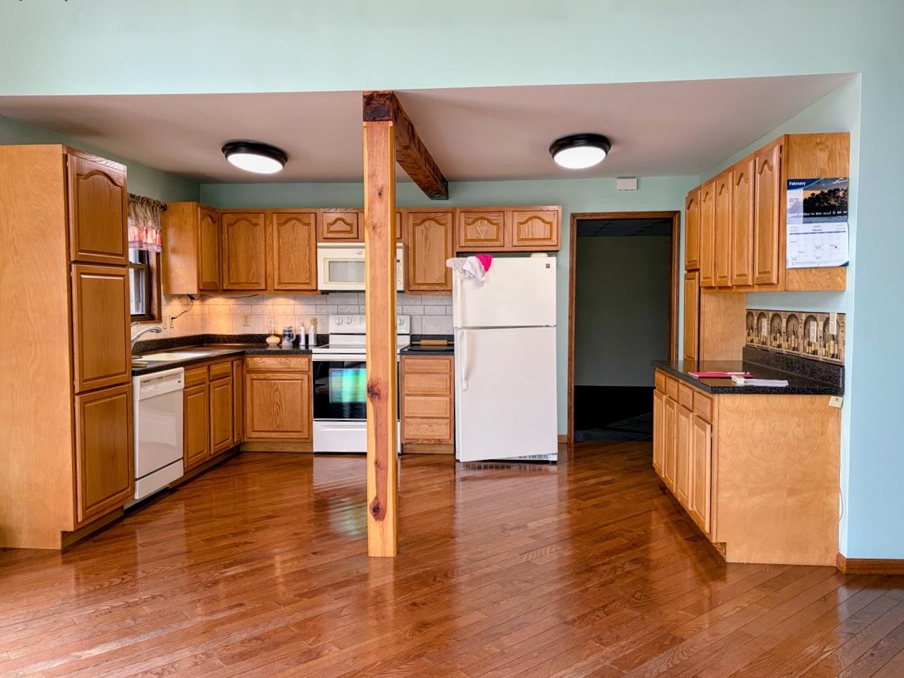 CROWN ADDITION - Residential