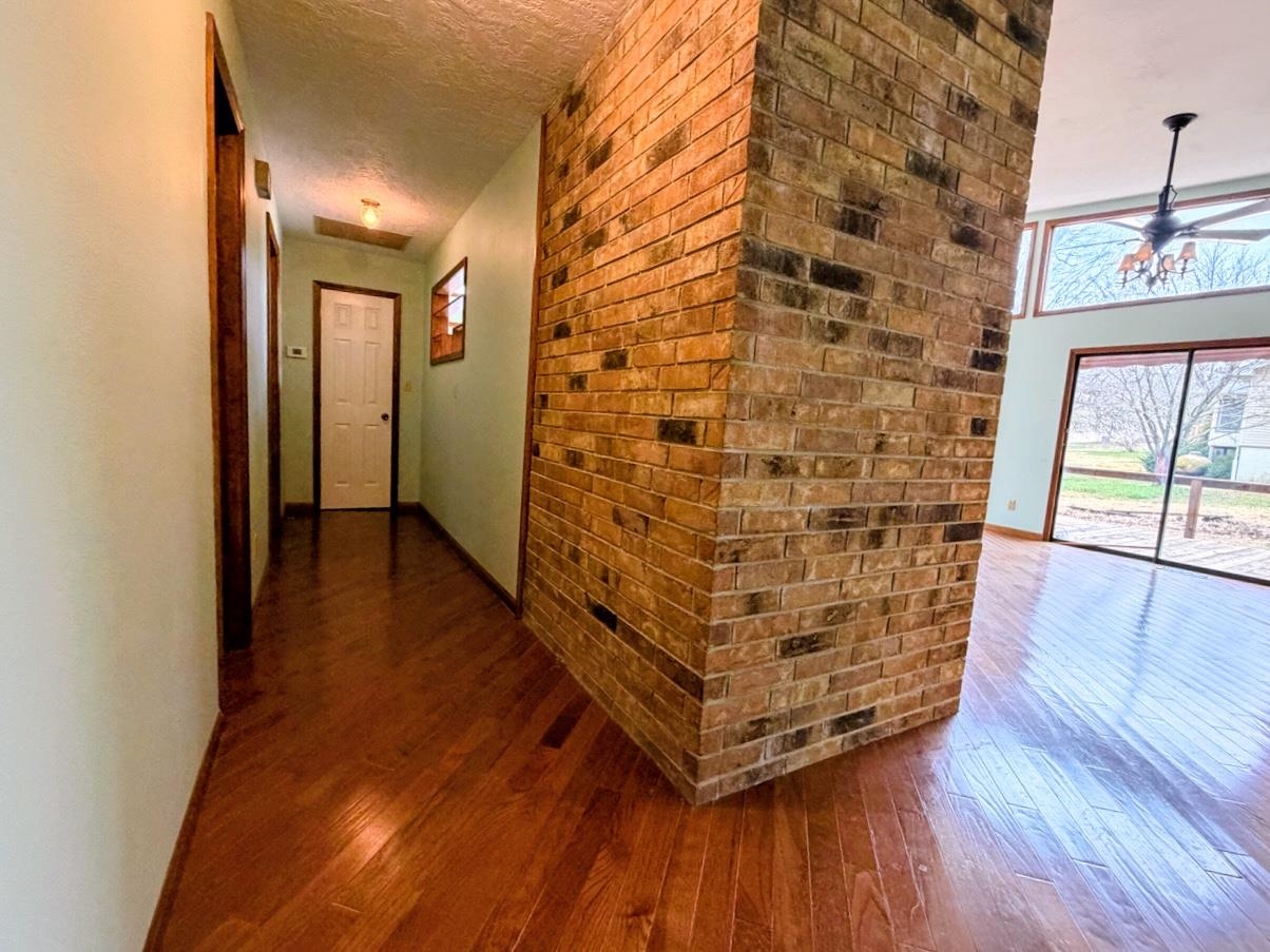 CROWN ADDITION - Residential