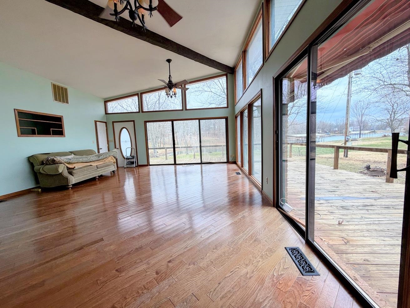 CROWN ADDITION - Residential