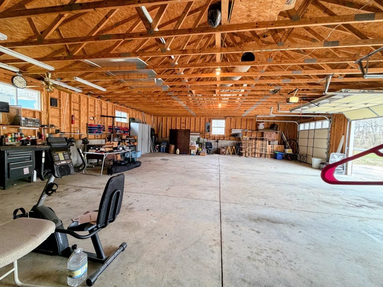 CROWN ADDITION - Residential