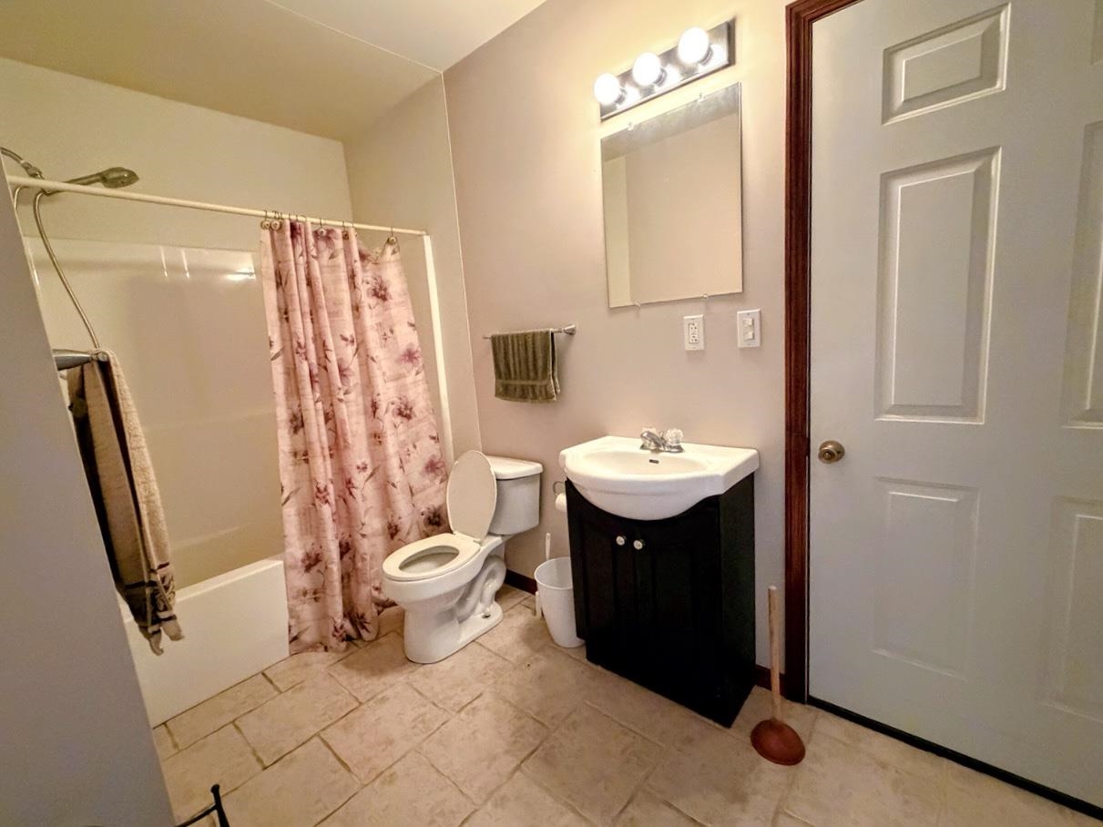 CROWN ADDITION - Residential