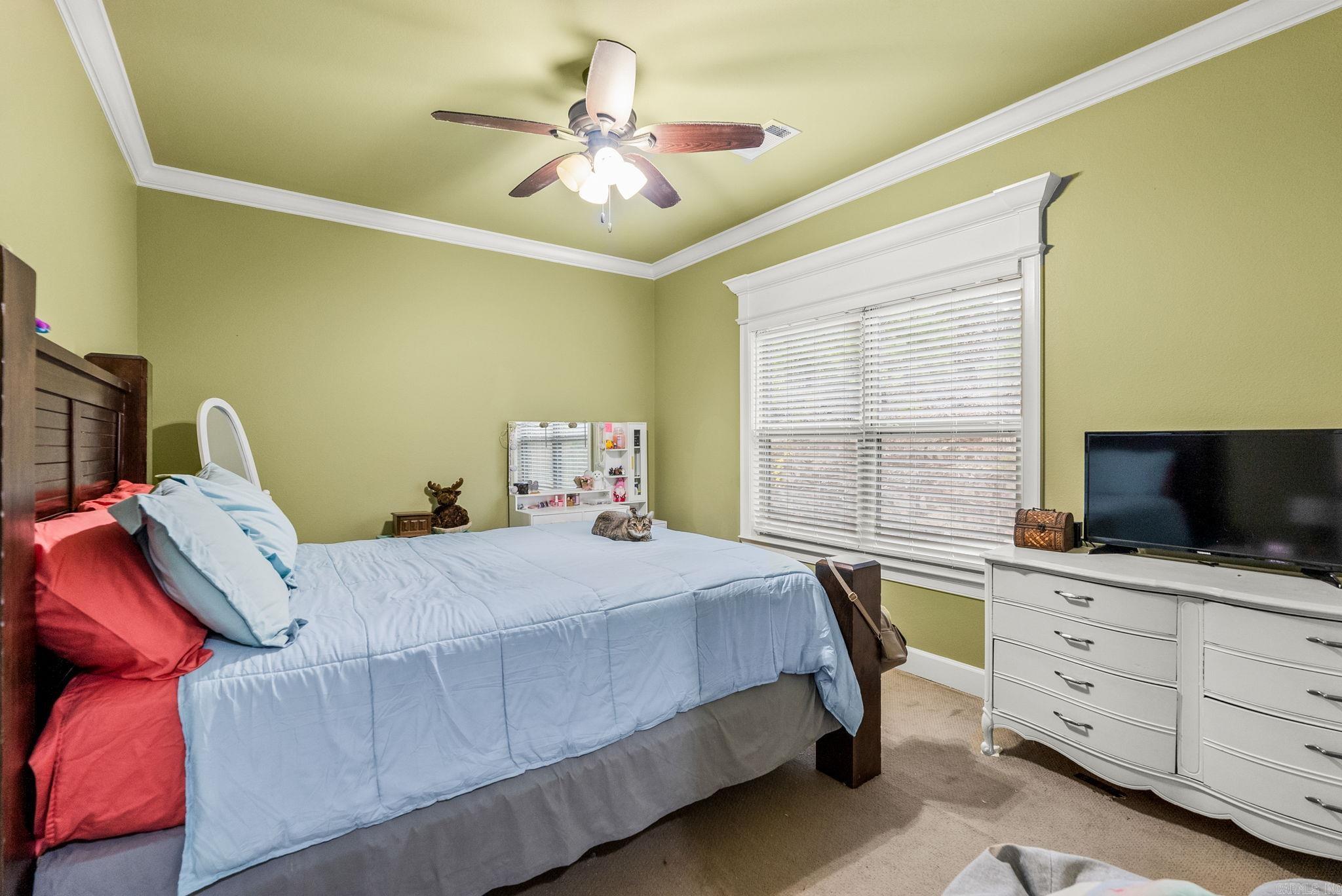 WOODLANDS EDGE - Residential