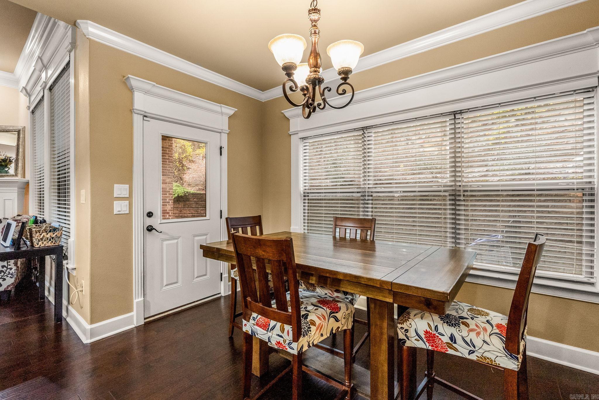 WOODLANDS EDGE - Residential