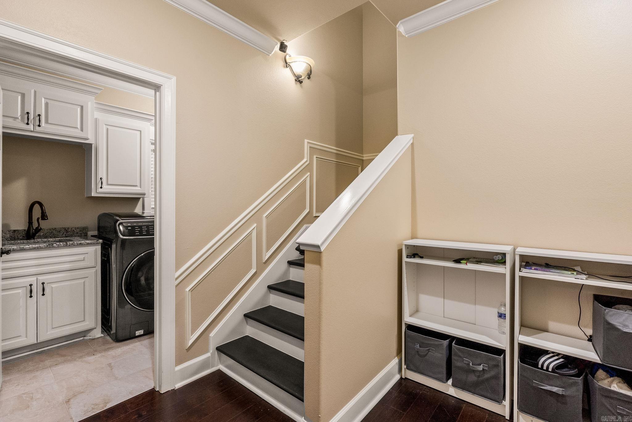 WOODLANDS EDGE - Residential