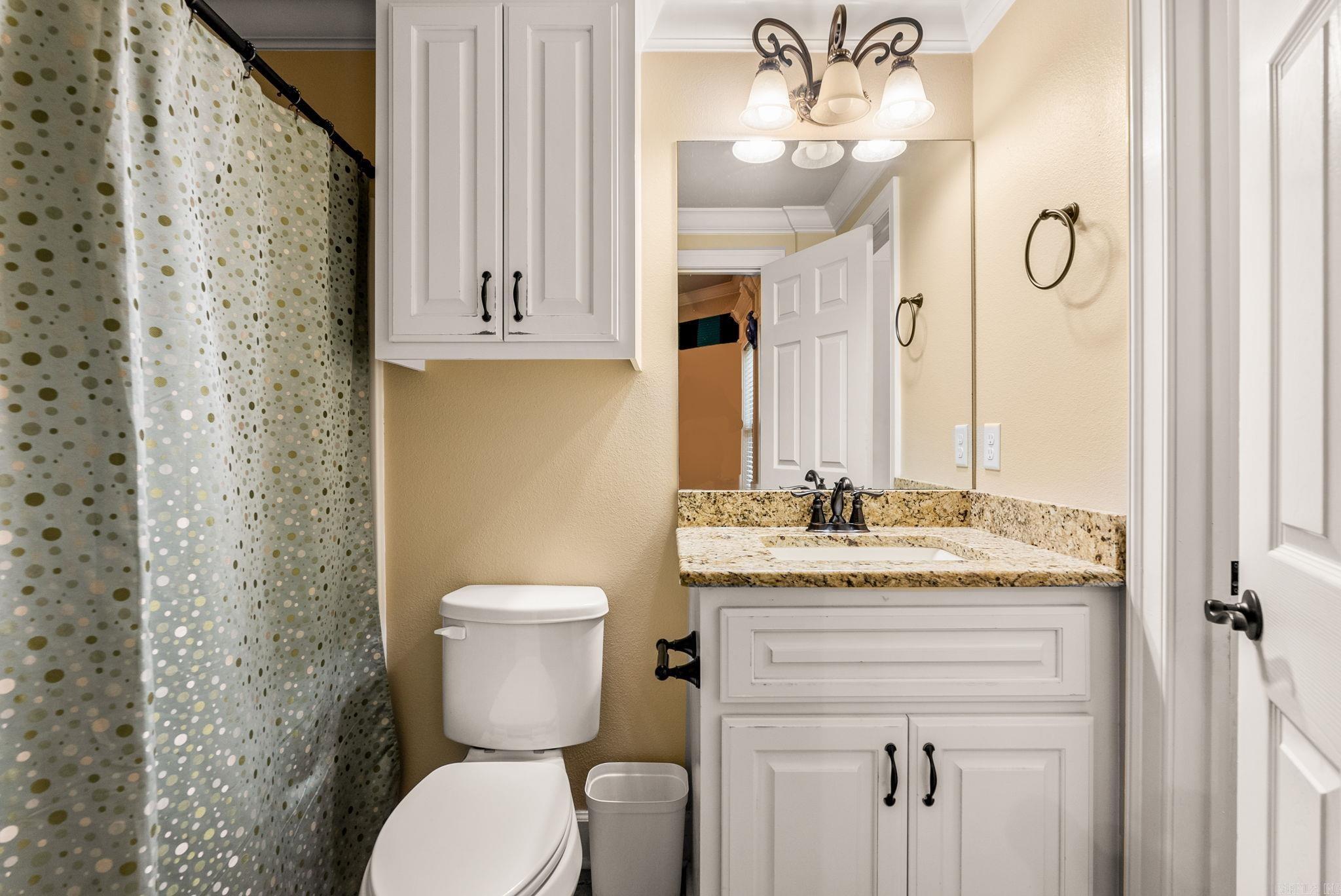 WOODLANDS EDGE - Residential