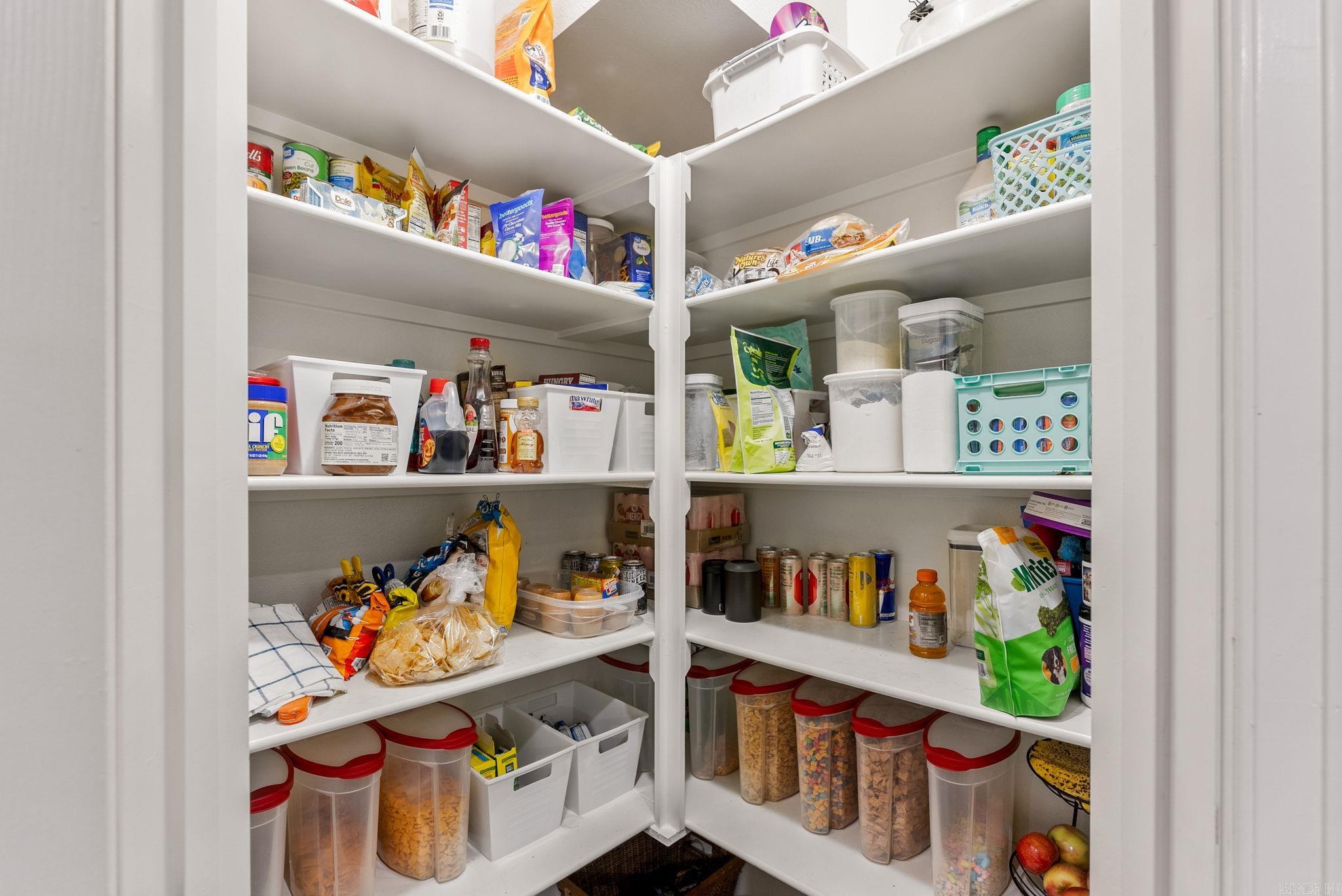 WOODLANDS EDGE - Residential