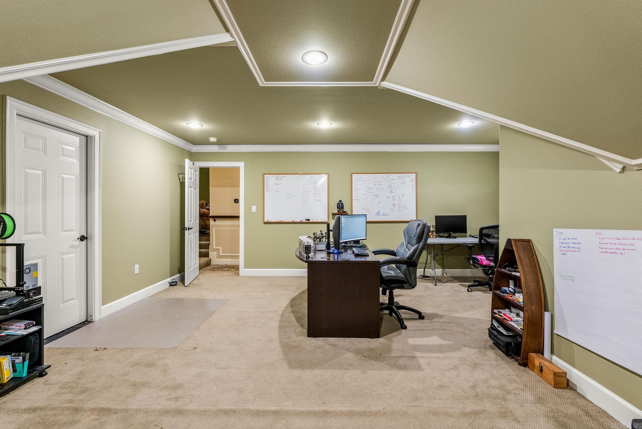 WOODLANDS EDGE - Residential