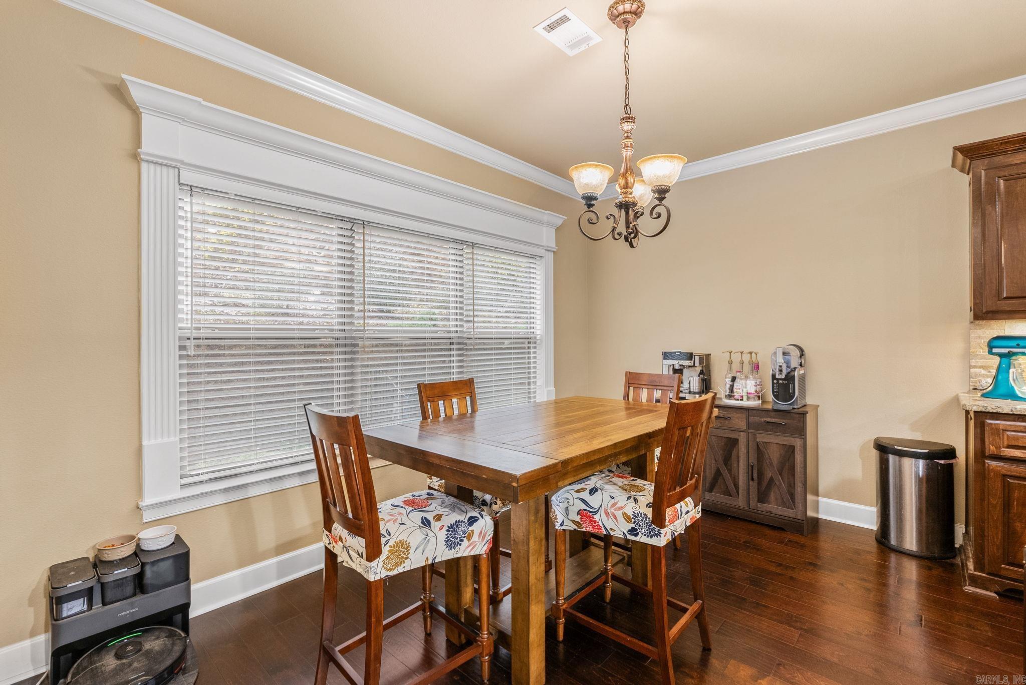 WOODLANDS EDGE - Residential