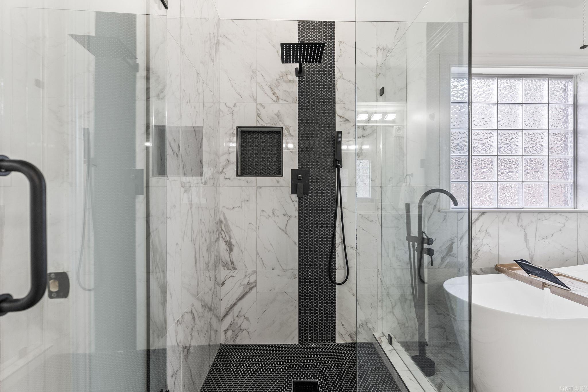 MAUMELLE VALLEY ESTATES - Residential