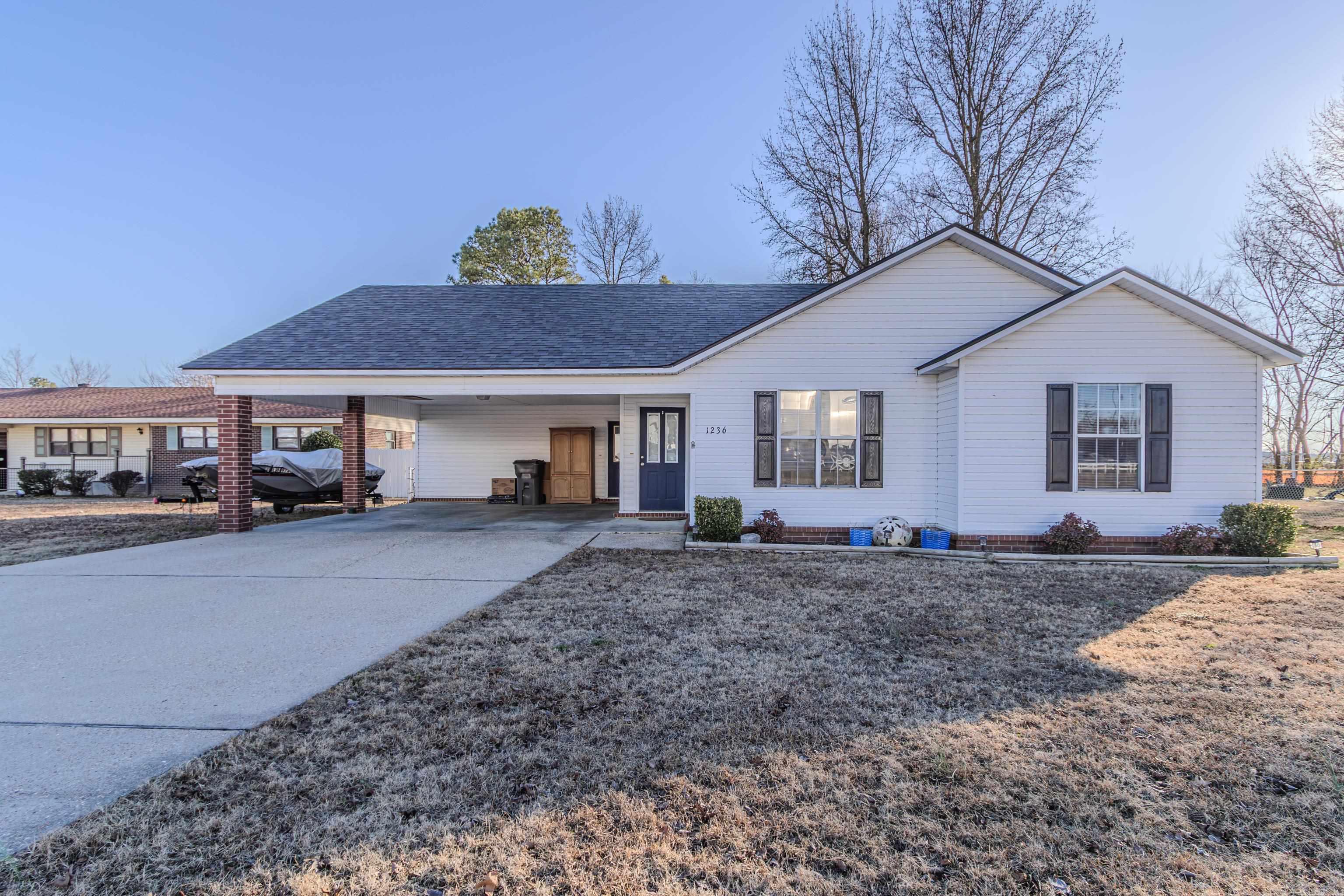 BABE THIEL - Residential