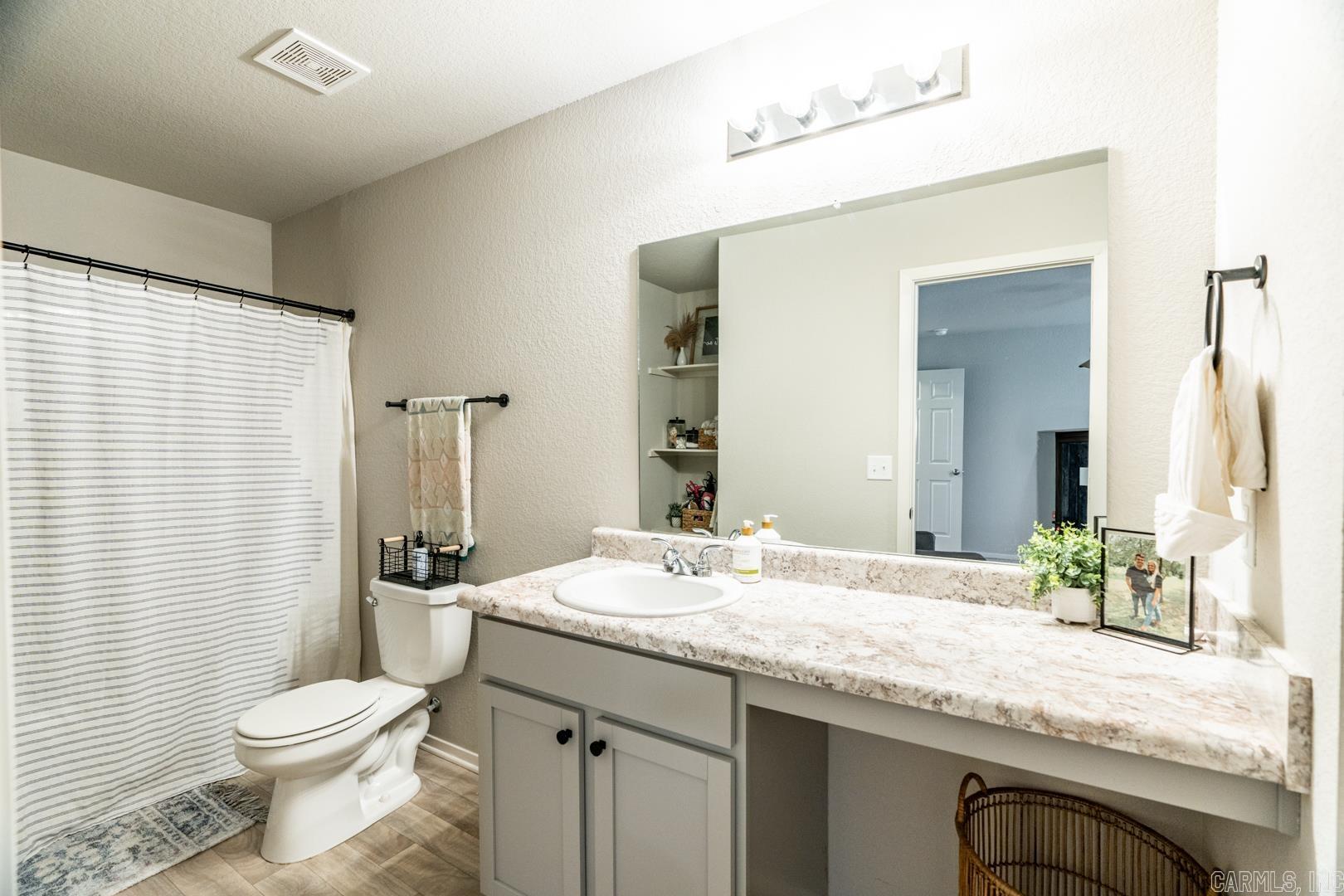 BELL VALLEY - Residential