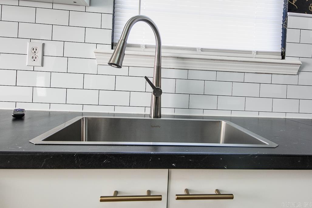 WOODBRIDGE - Residential