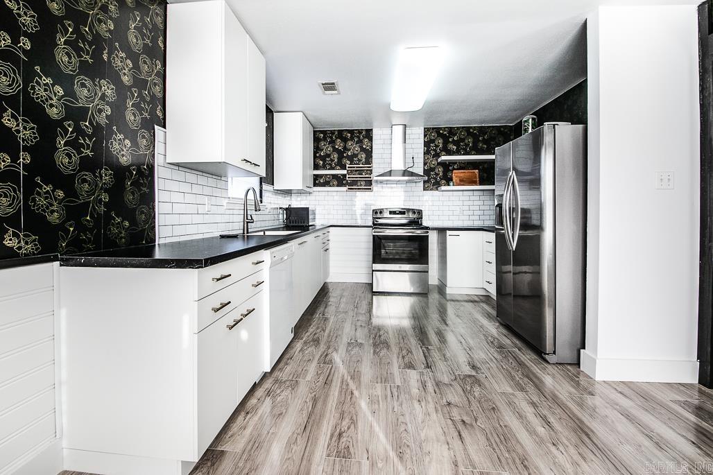 WOODBRIDGE - Residential