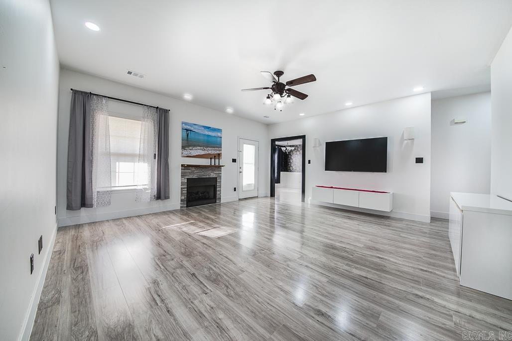 WOODBRIDGE - Residential