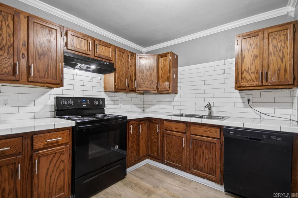 PINE FOREST - Residential