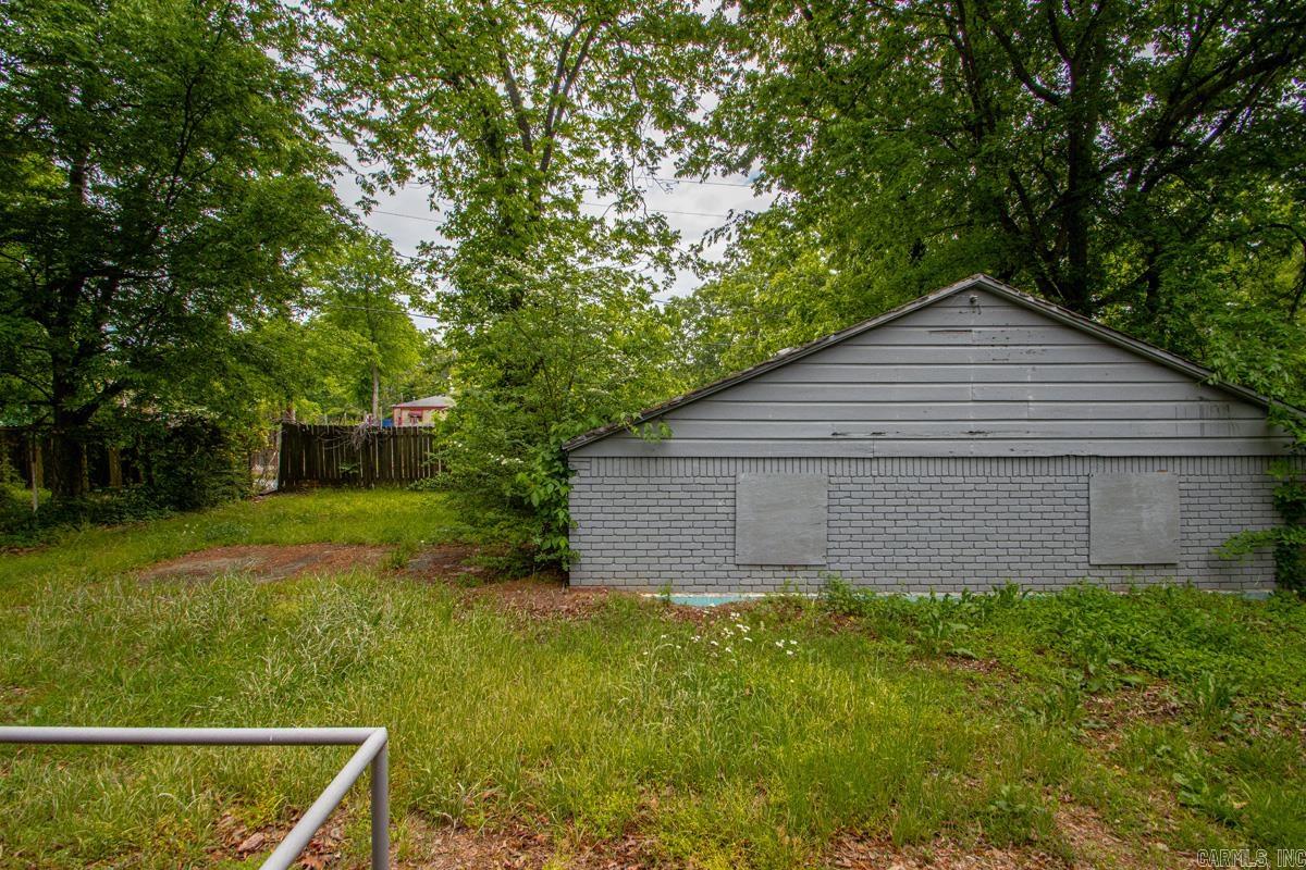 PINE FOREST - Residential