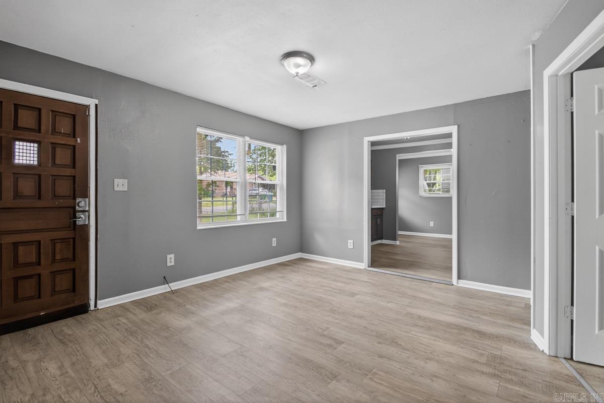 PINE FOREST - Residential