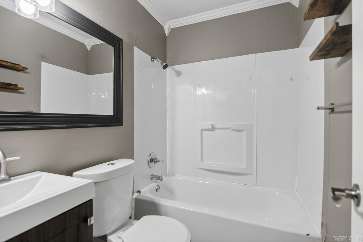 PINE FOREST - Residential