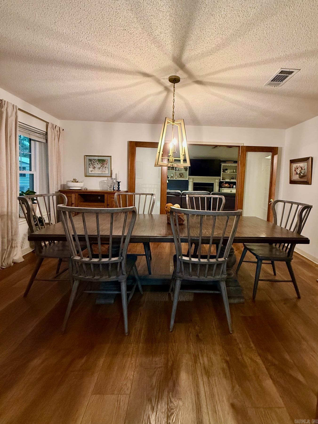 LAKEWOOD ESTATES - Residential