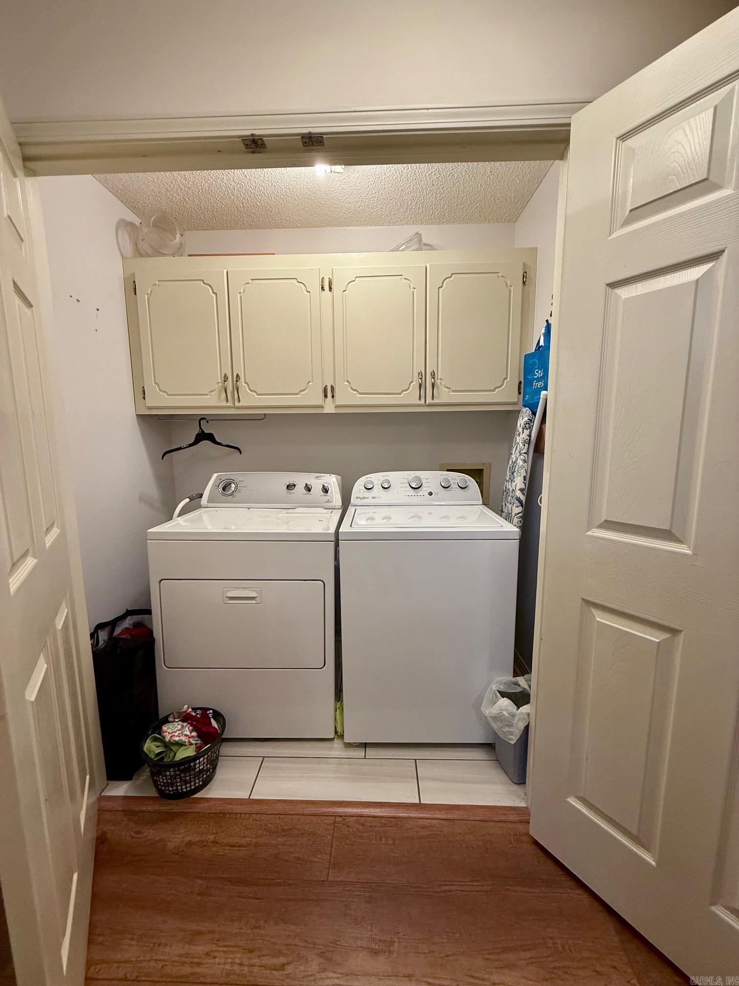 LAKEWOOD ESTATES - Residential