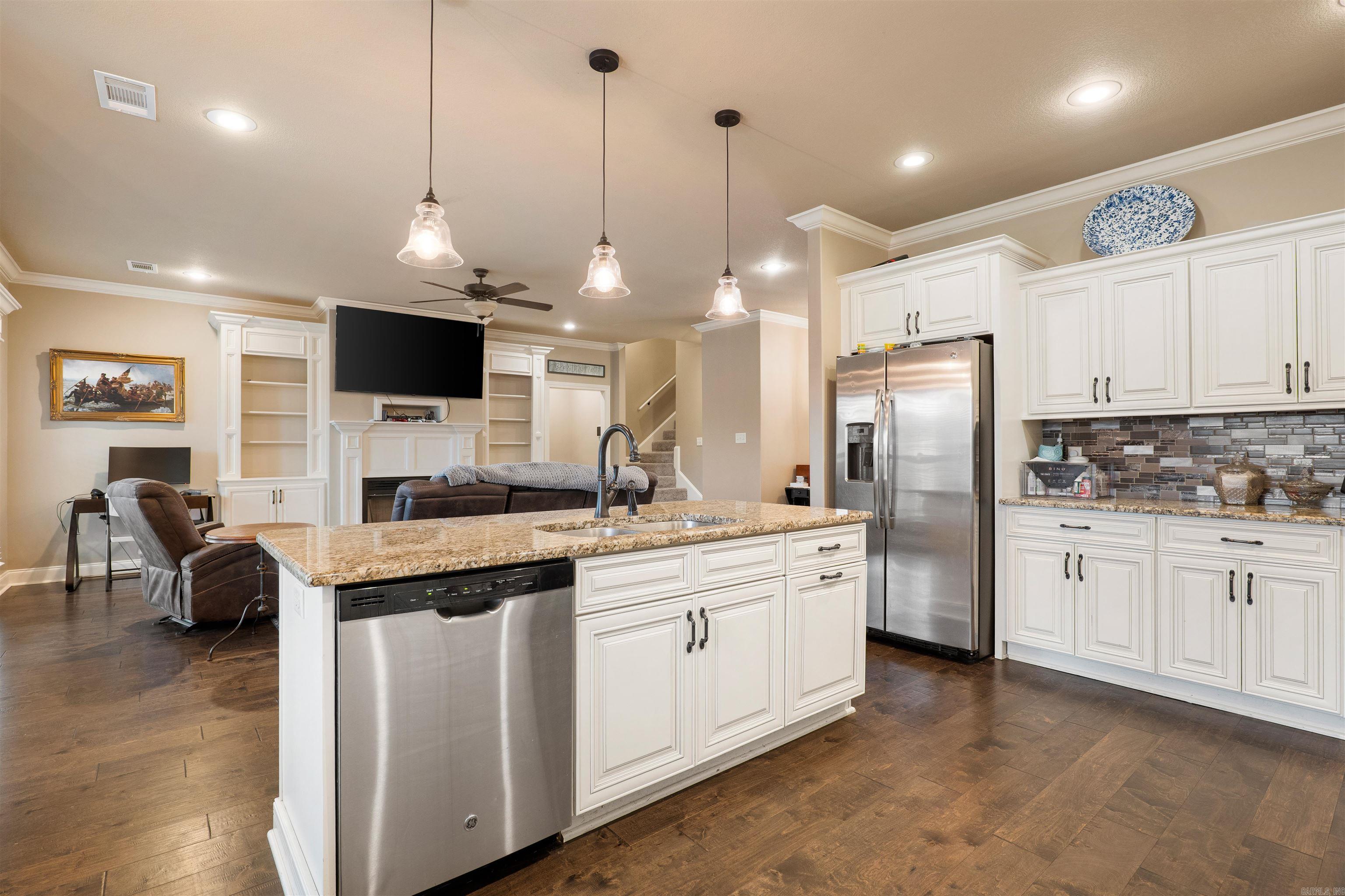 MERRELL ESTATES - Residential