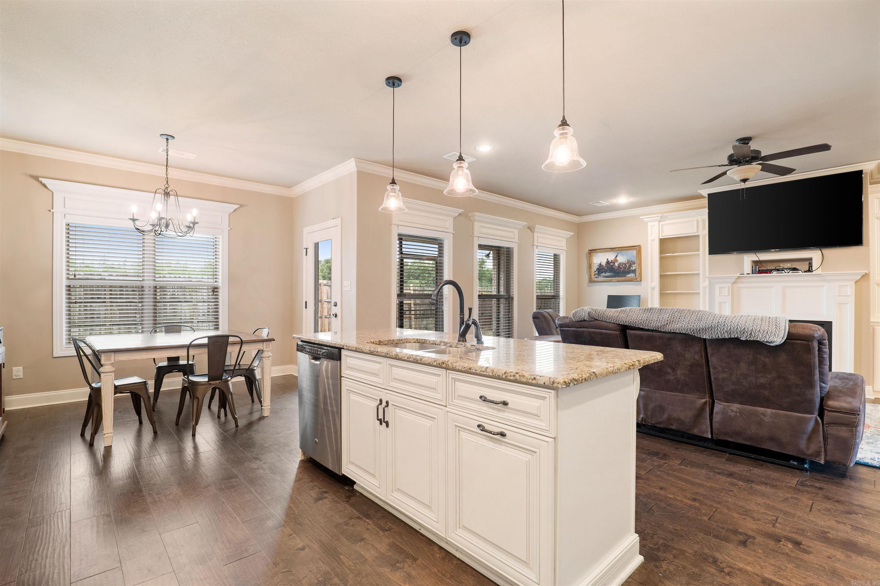 MERRELL ESTATES - Residential