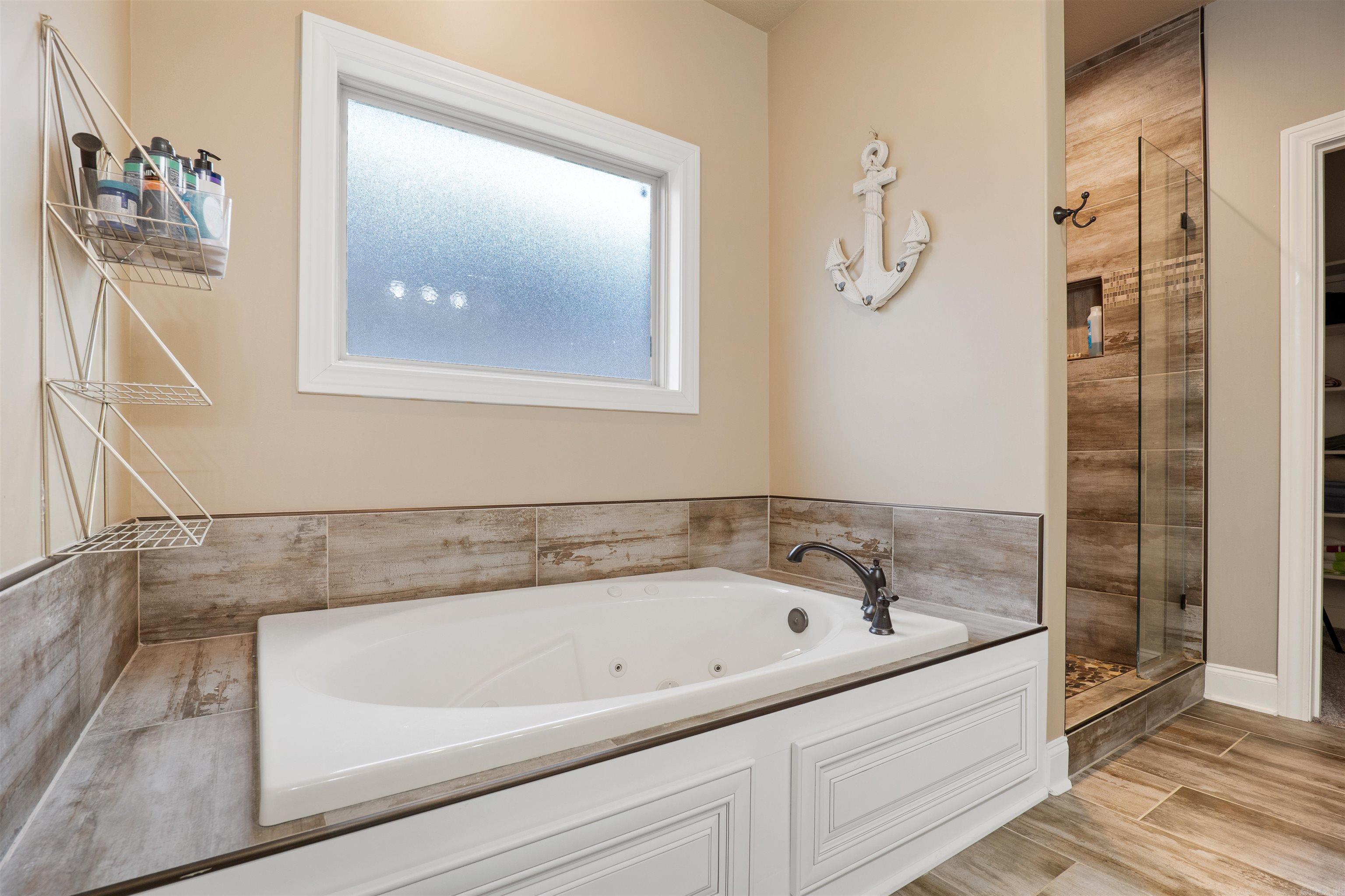 MERRELL ESTATES - Residential