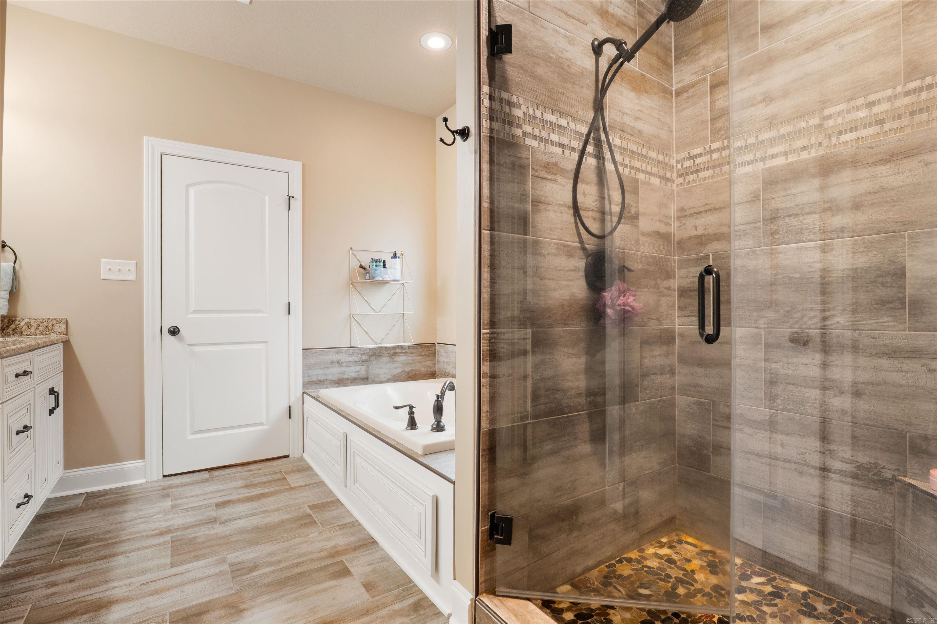 MERRELL ESTATES - Residential