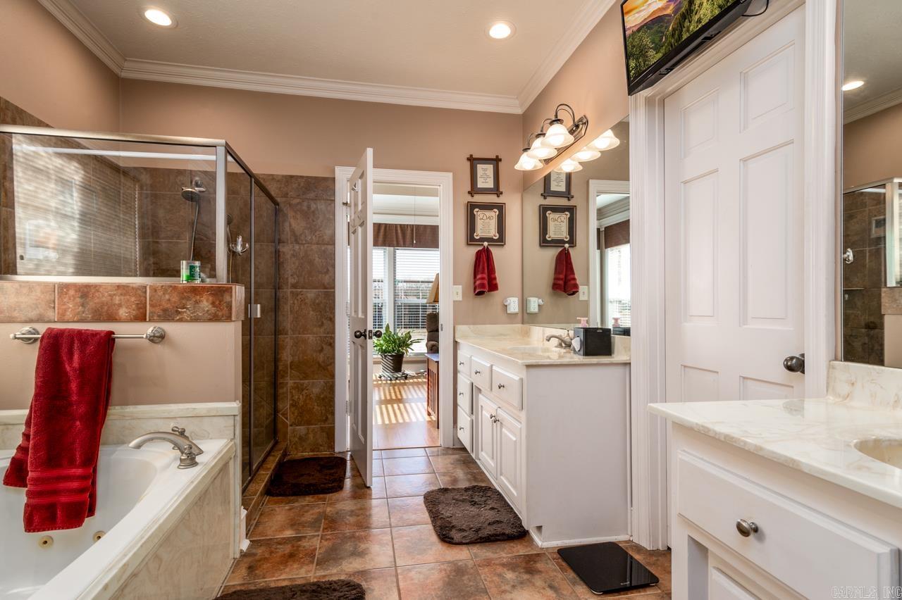 WOODRIDGE - Residential