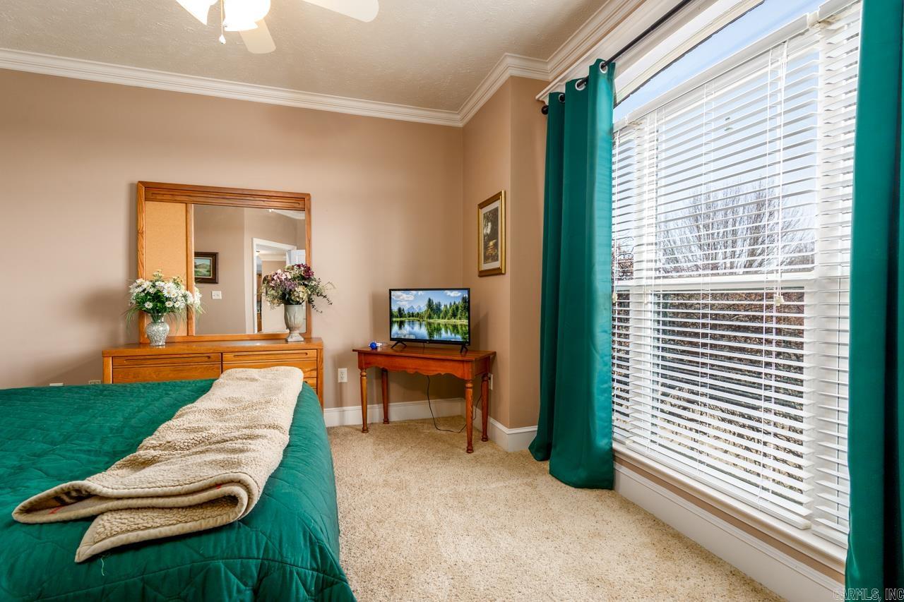 WOODRIDGE - Residential