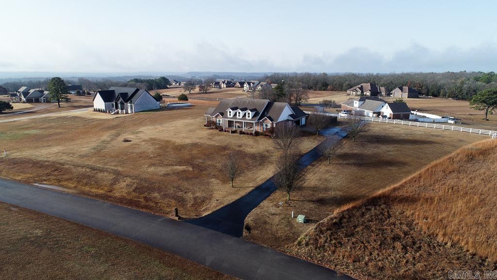 WOODRIDGE - Residential